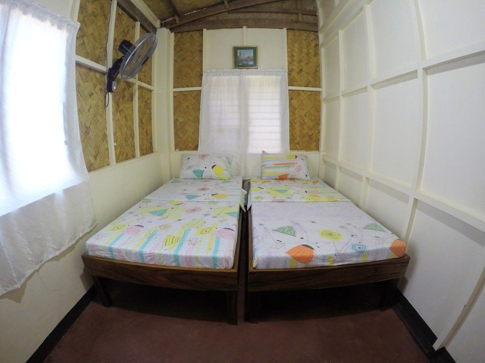 Rb Transient House Hotel Корон Екстериор снимка